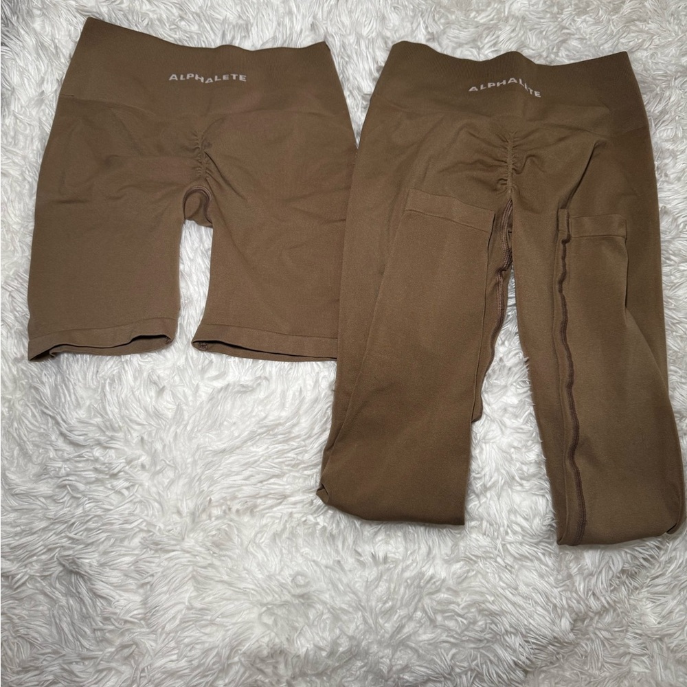 Alphalete bundle in chai